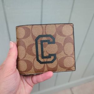 Coach 3 In 1 Wallet In Signature Canvas With Varsity Motif